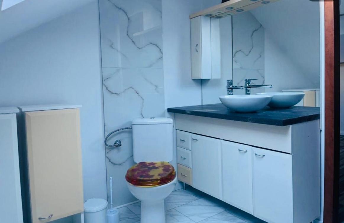 Jokai Apartman Komárno Εξωτερικό φωτογραφία